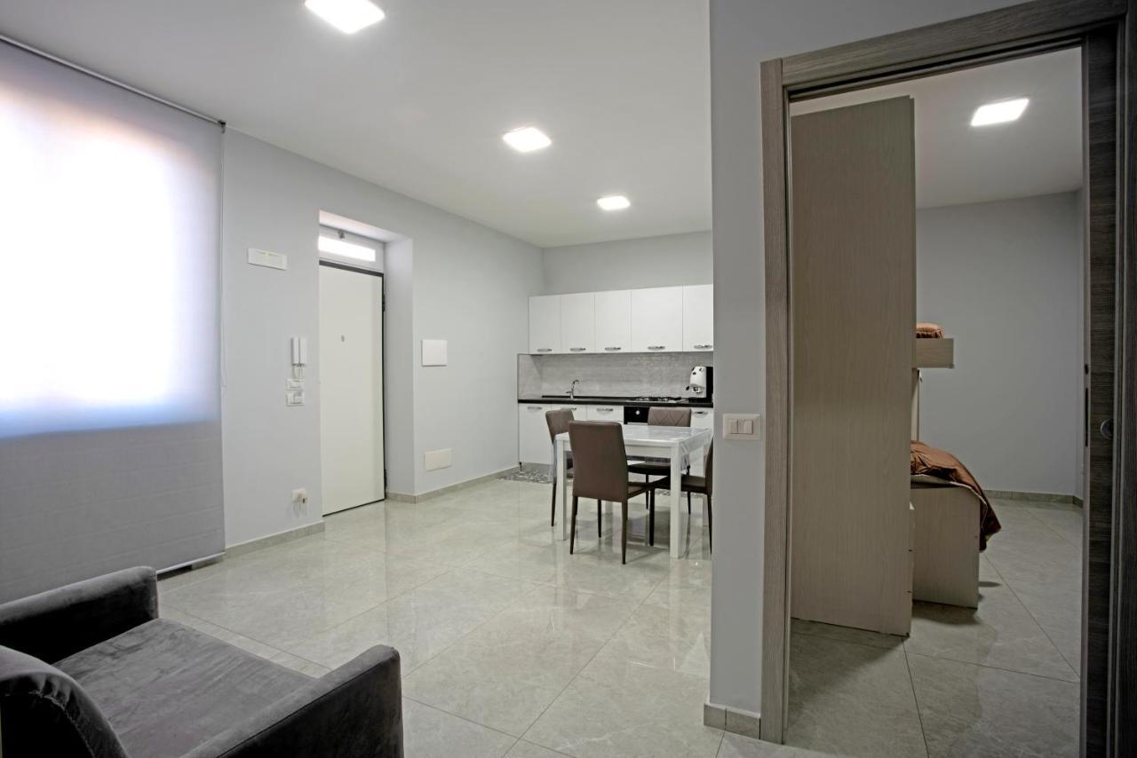 Giovi'S Apartments Castellammare di Stabia Exteriör bild