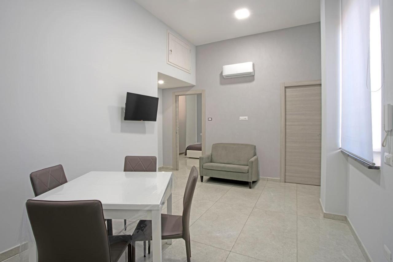 Giovi'S Apartments Castellammare di Stabia Exteriör bild